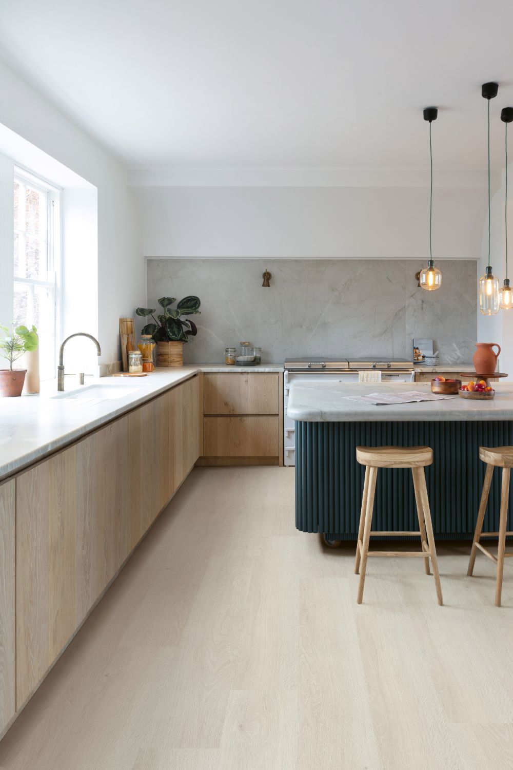 10 Luxury Kitchen Design Tips: How to Create a Stylish and Practical Space