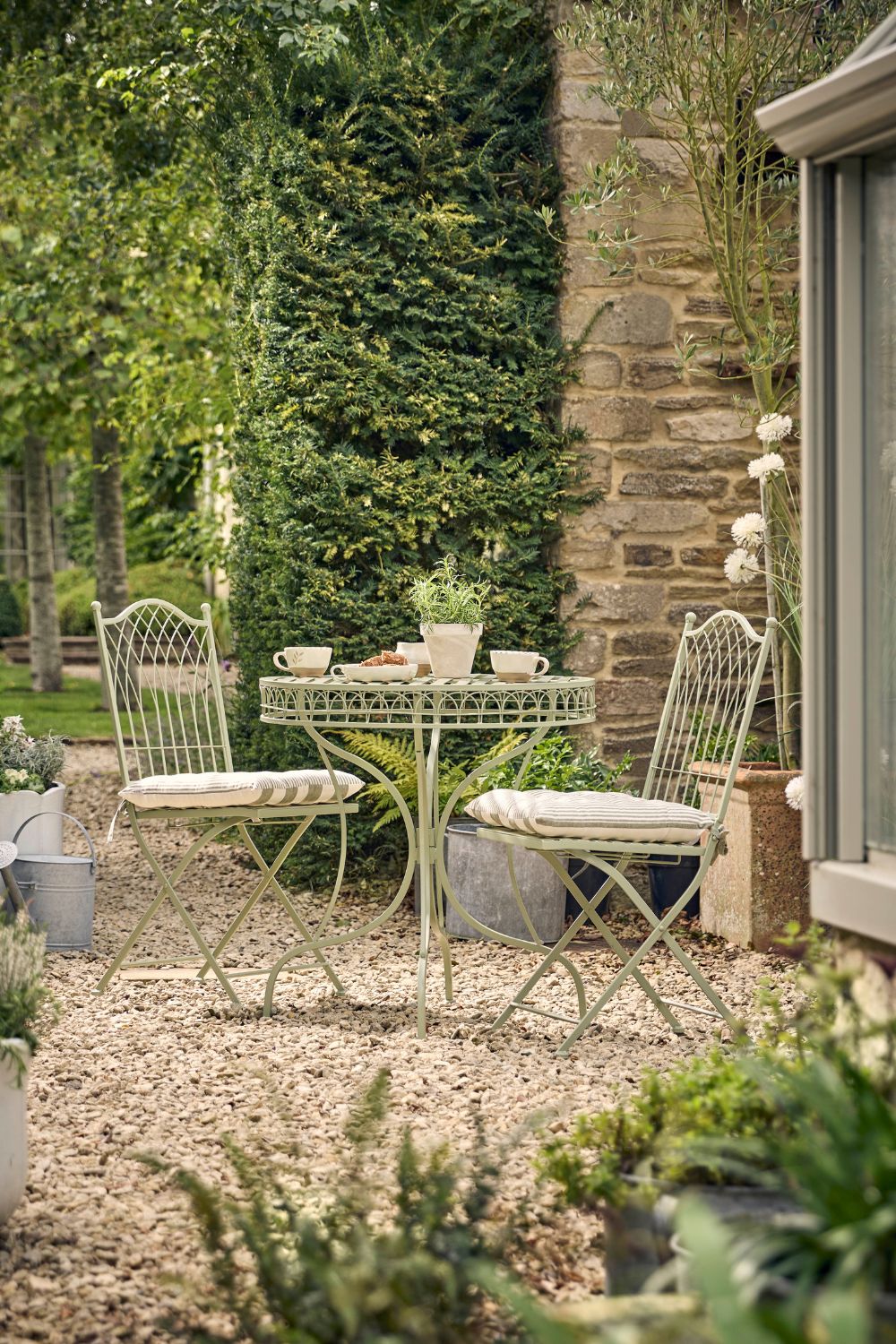 Mistakes to AVOID When Creating a Cosy Garden Nook