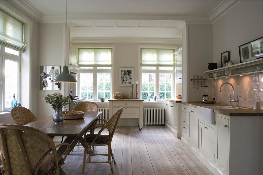 10 Best Warm White Kitchen Cabinet Paint Ideas 2026