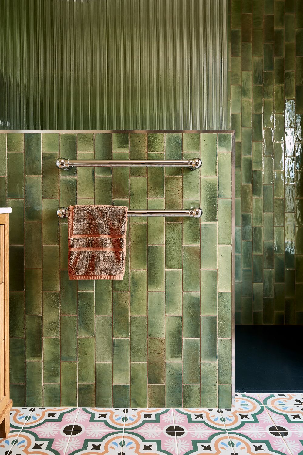 Bathroom Color Combinations That Make the Space Feel Luxurious