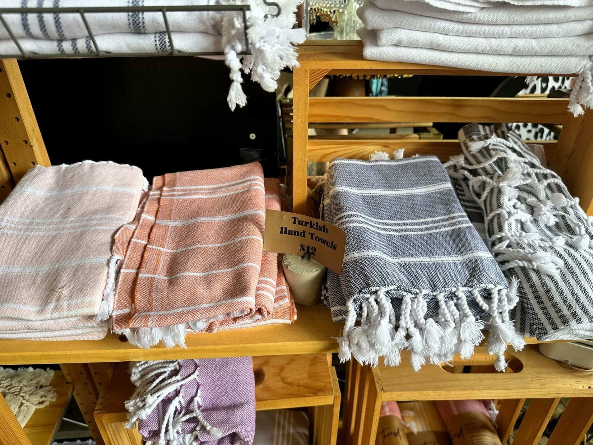 Turkish Towels vs Regular Towels: What’s Better?