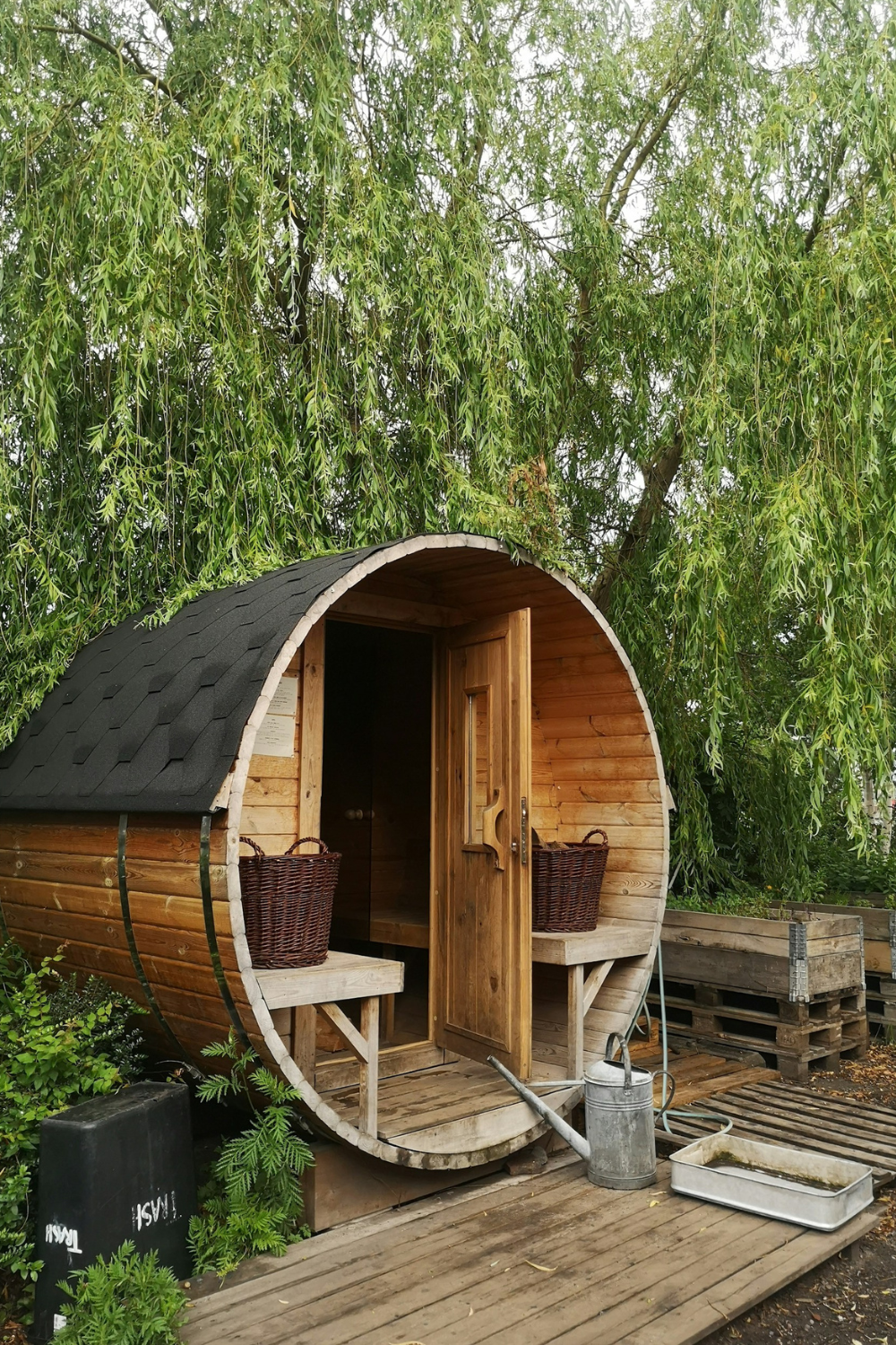 The Garden Sauna As a Design Piece: How to Make It Belong